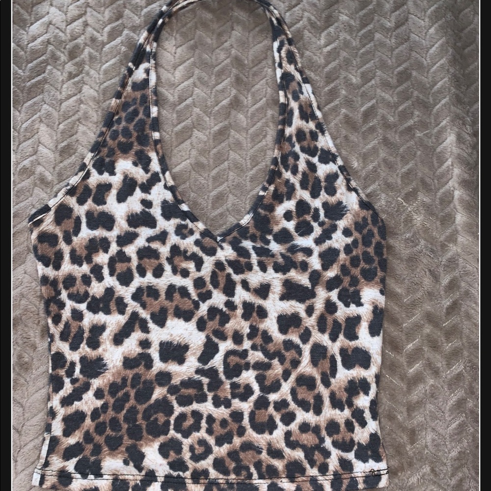 Leopard crop top